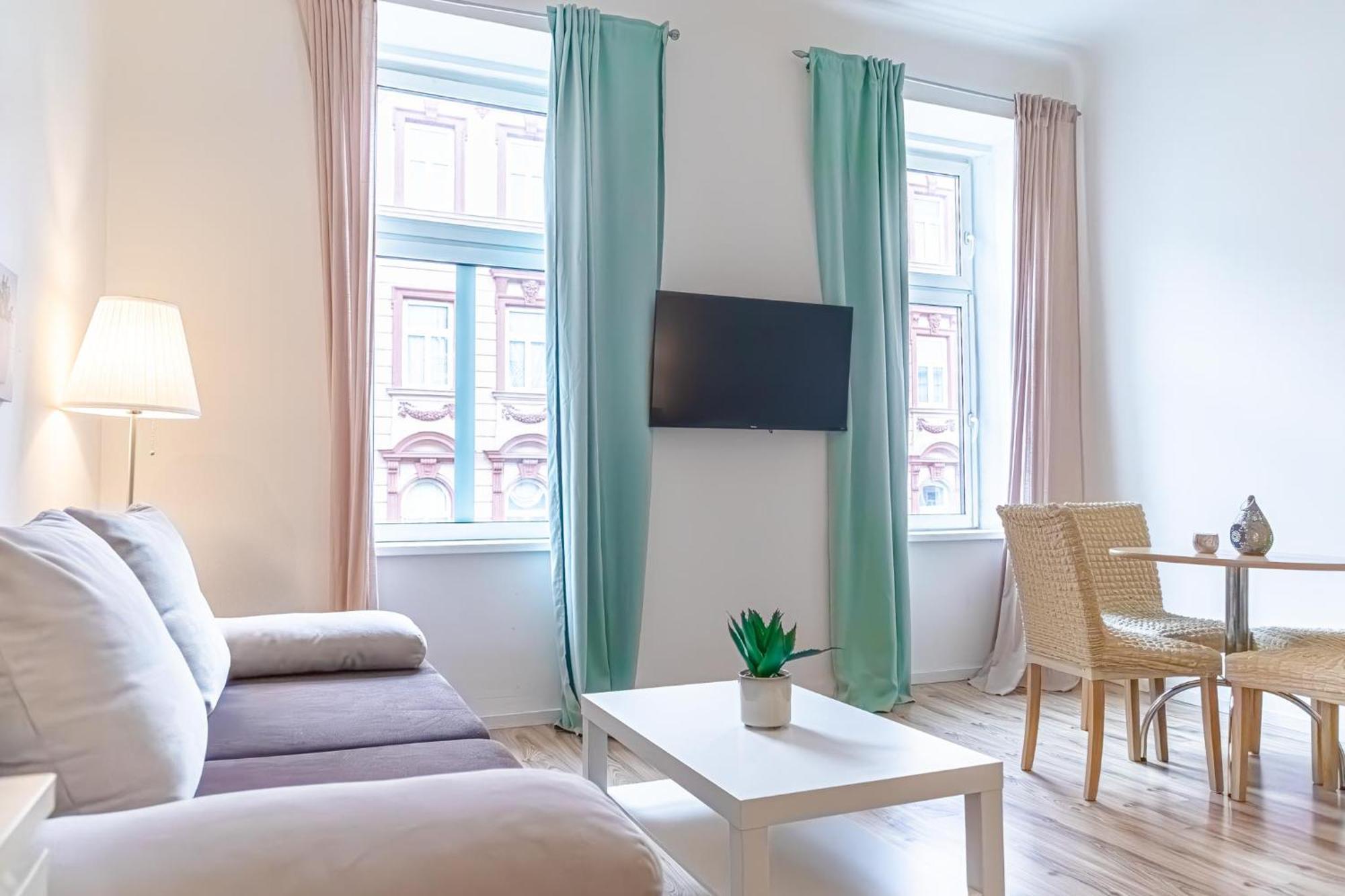 Appartement Charming 2br With Location In Vienne