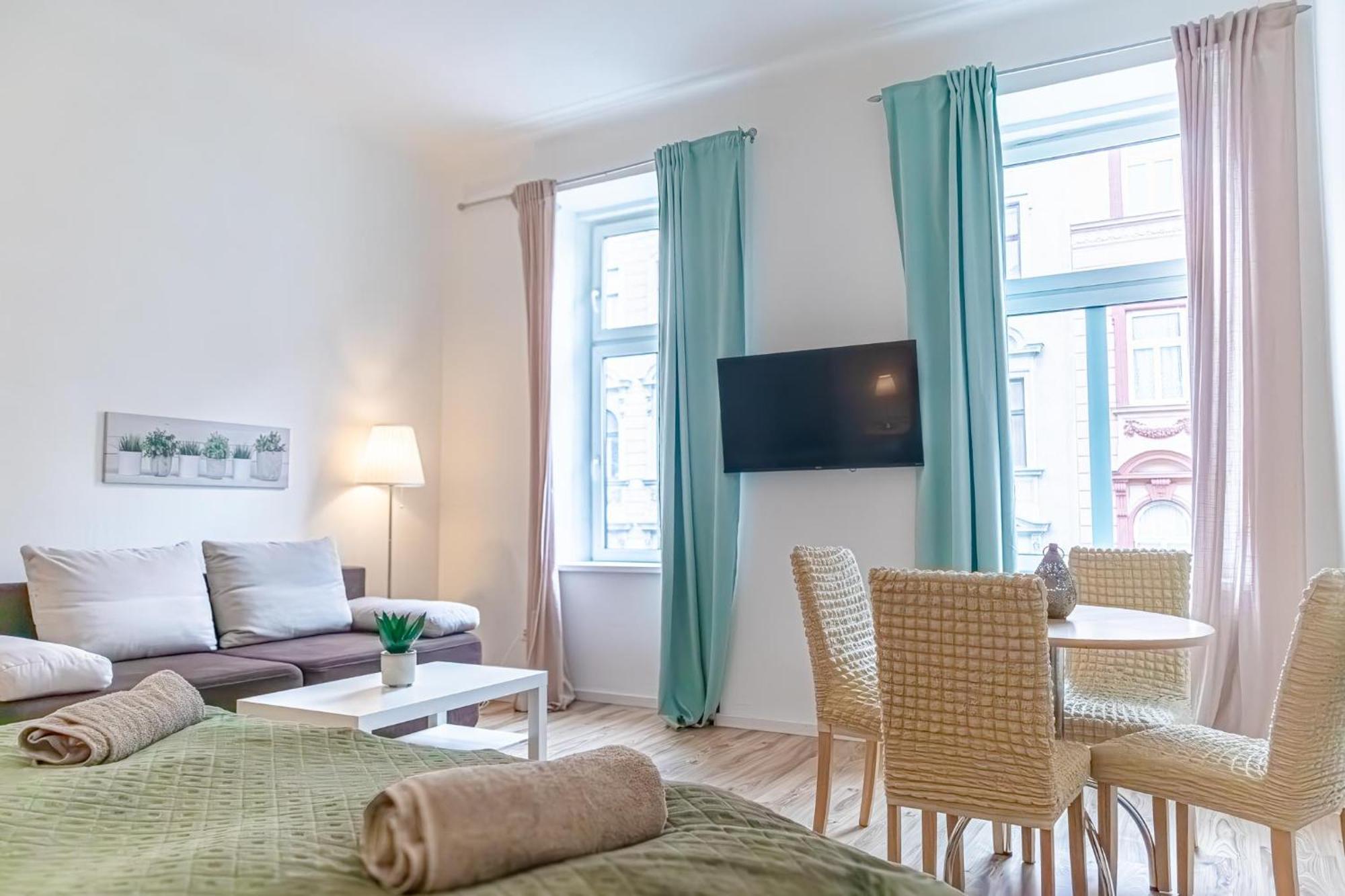 Appartement Charming 2br With Location In Vienne