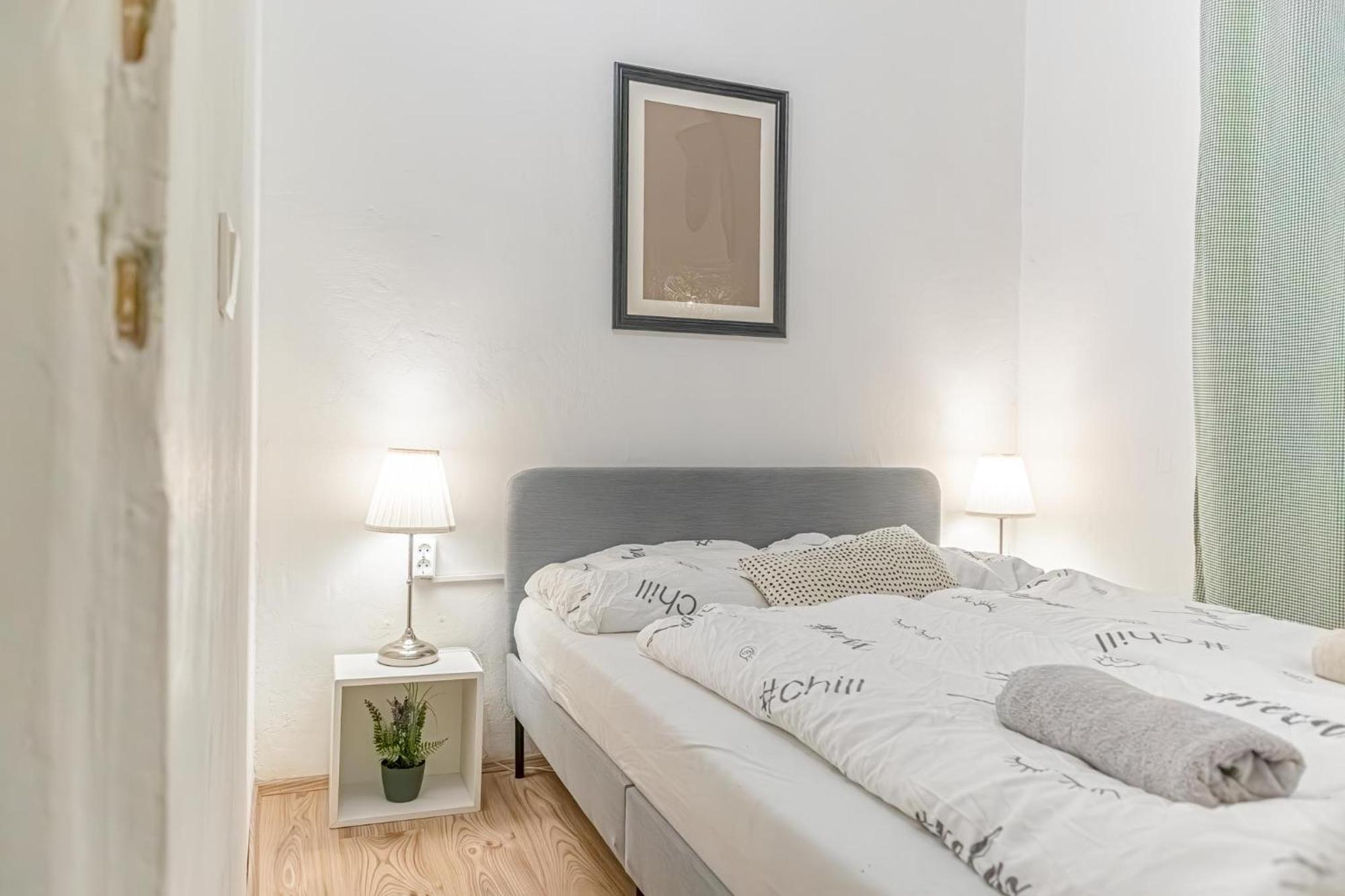 Charming 2br With Location In * Vienne